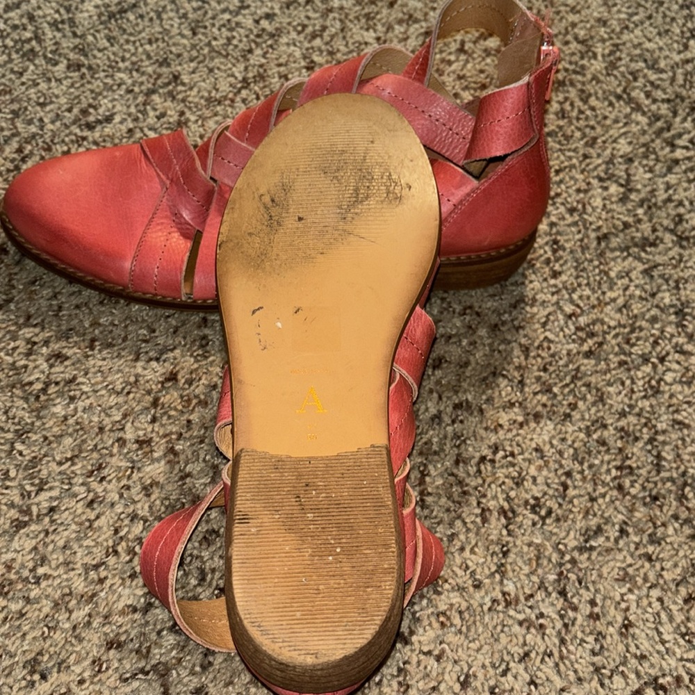 Anthropologie Woven Leather Booties size 10.5 - Picture 9 of 11